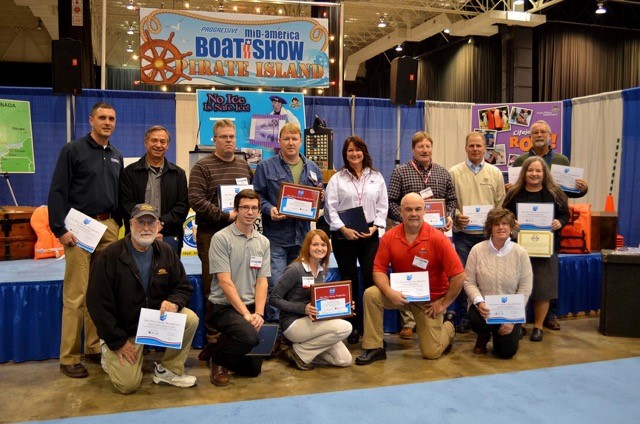 Clean Marina 2016 - Sharon Troncin (front row; right end) attended on behalf of Blue Water